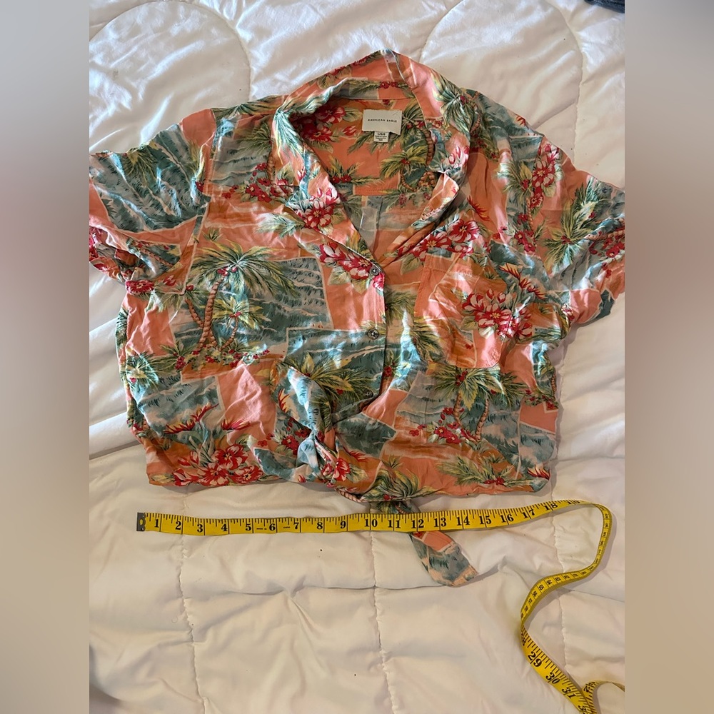 America eagle cropped hawaiian button tee
